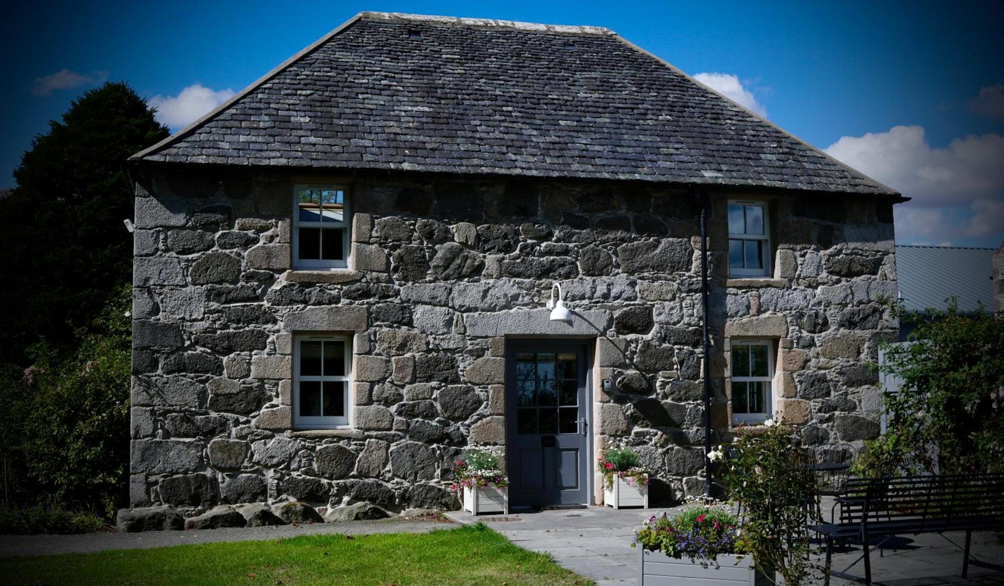 The Lodges @ Barra Castle Inverurie Exterior foto